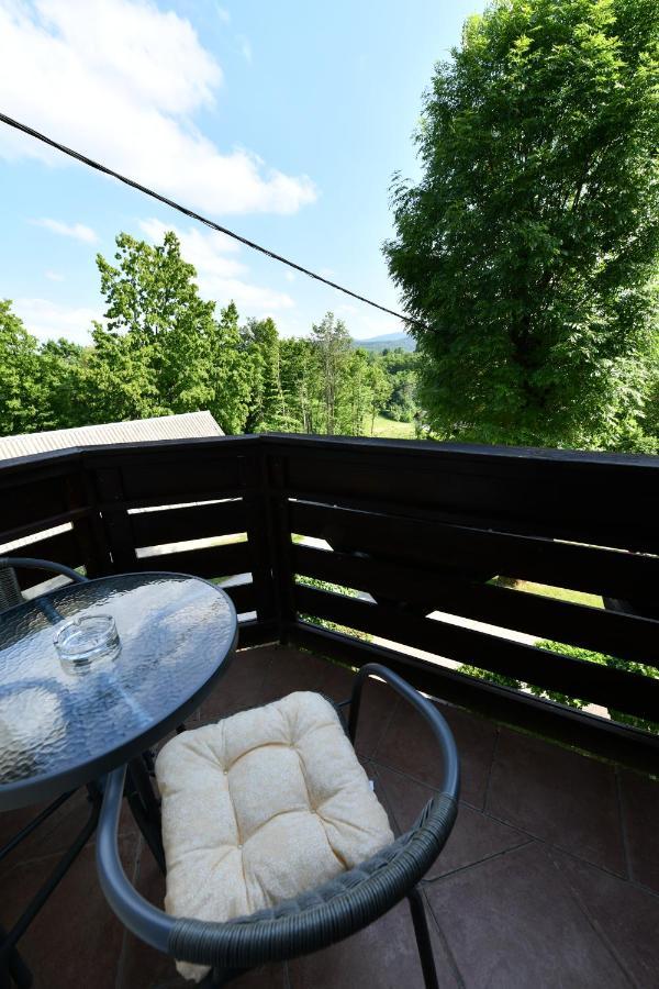 House Jelena Apartment Seliste Dreznicko Exterior photo