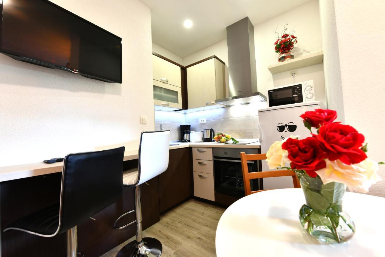 House Jelena Apartment Seliste Dreznicko Exterior photo